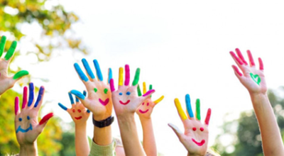 mani_colorate